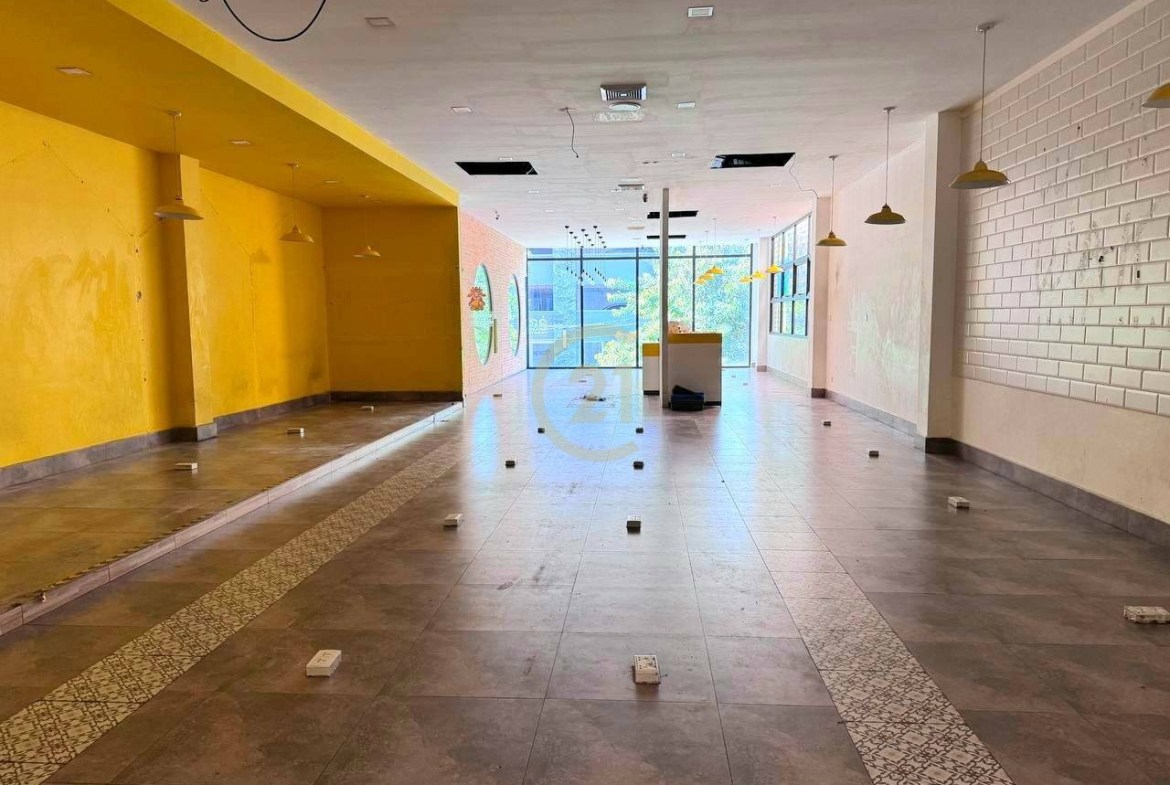 Best Shop House for rent