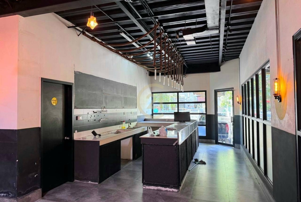 Best Shop House for rent