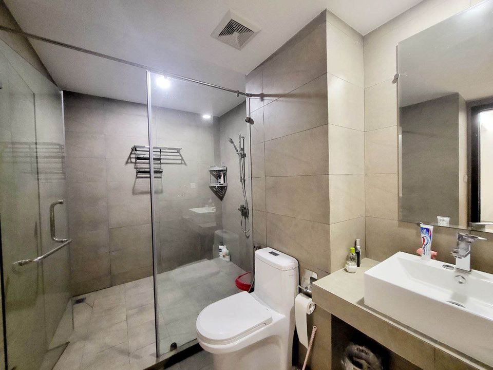NICE TWO BEDROOM FOR RENT