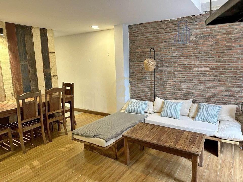 NICE DUPLEX ONE BEDROOM FOR RENT