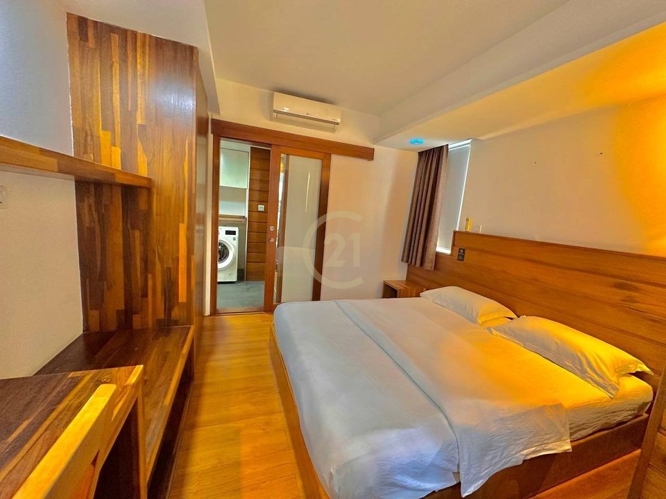 CLASSIC ONE BEDROOM FOR RENT