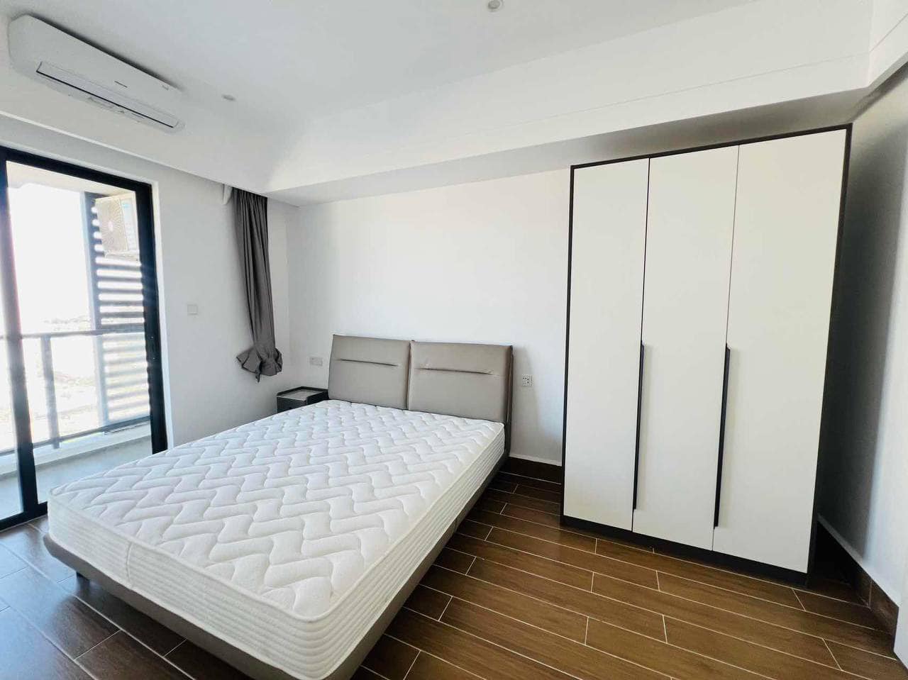 MODERN ONE BEDROOM FOR RENT