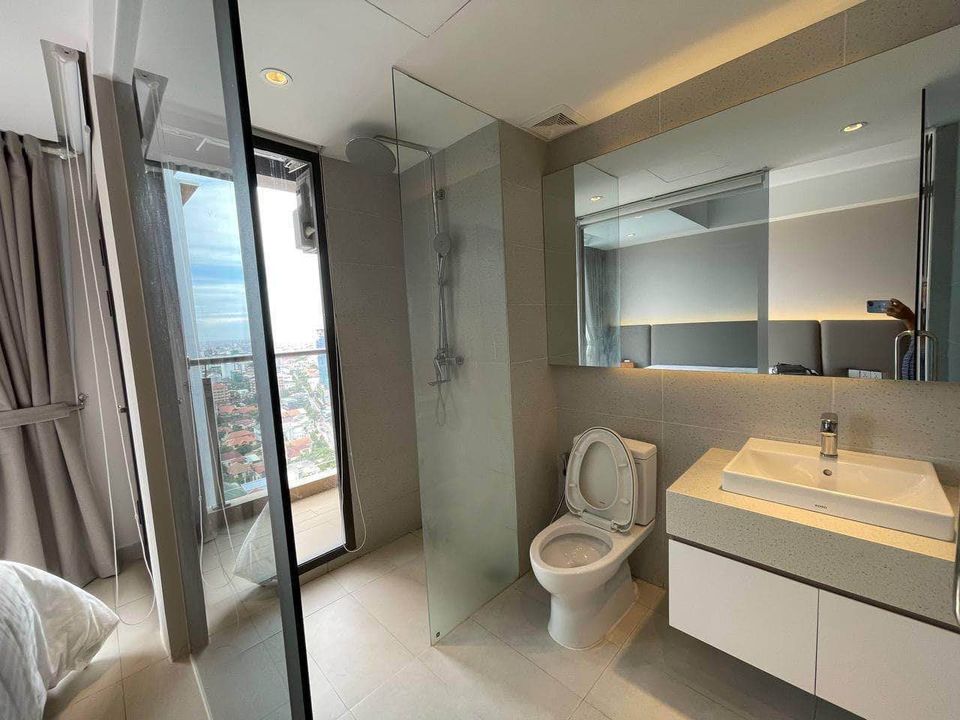 LUXERY ONE BEDROOM FOR RENT