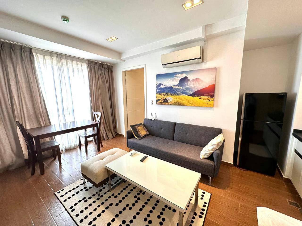 MODERN ONE BEDROOM FOR RENT