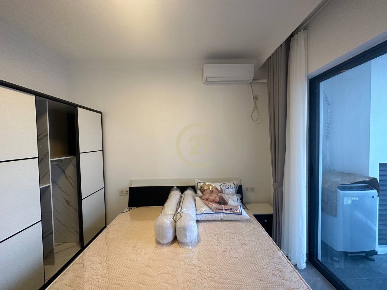 BRAND NEW STUDIO ROOM FOR RENT