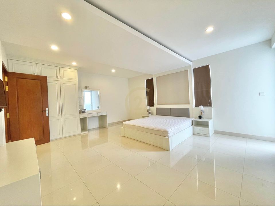 MODERN TWO BEDROOM FOR RENT
