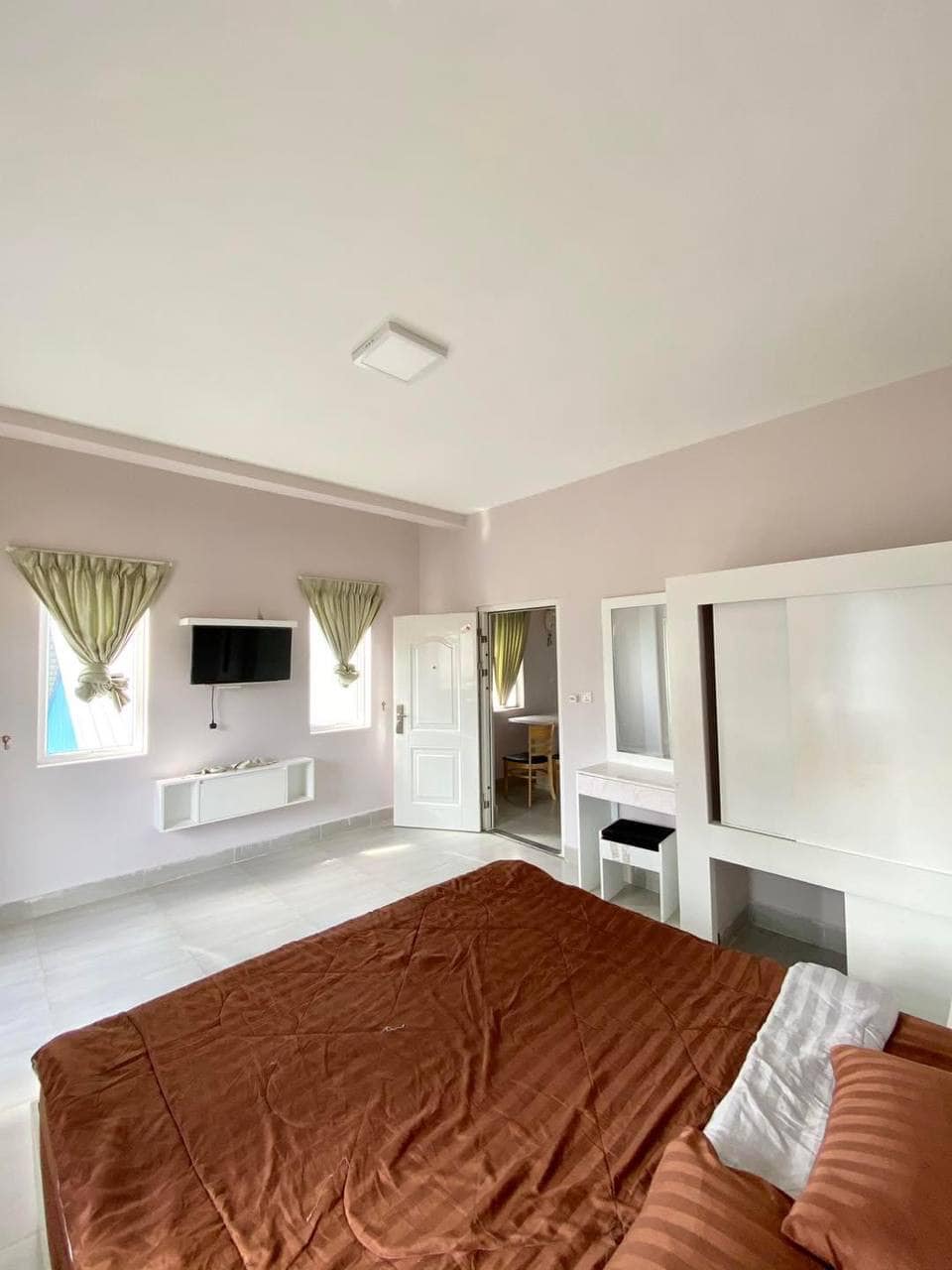 NICE ONE BEDROOM FOR RENT