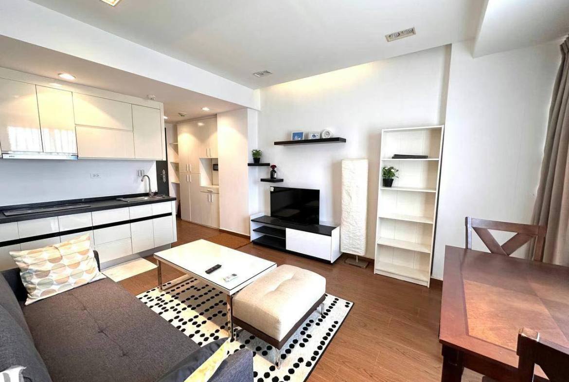MODERN ONE BEDROOM FOR RENT