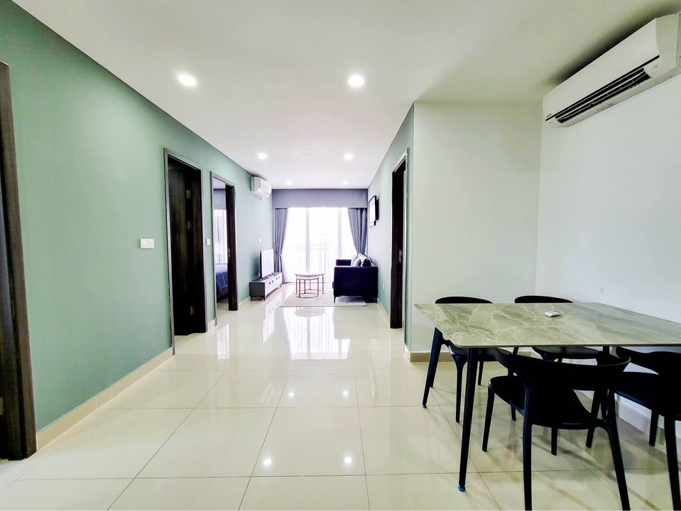 2 LUXERY THREE BEDROOM FOR RENT
