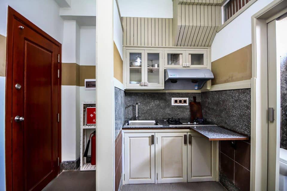CLASSIC ONE BEDROOM FOR RENT