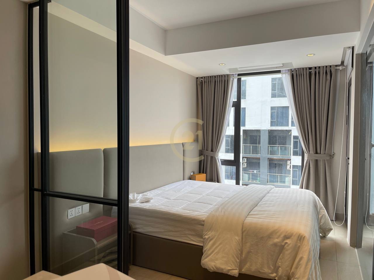 MODERN ONE BEDROOM FOR RENT IN TIME SQUARE 3
