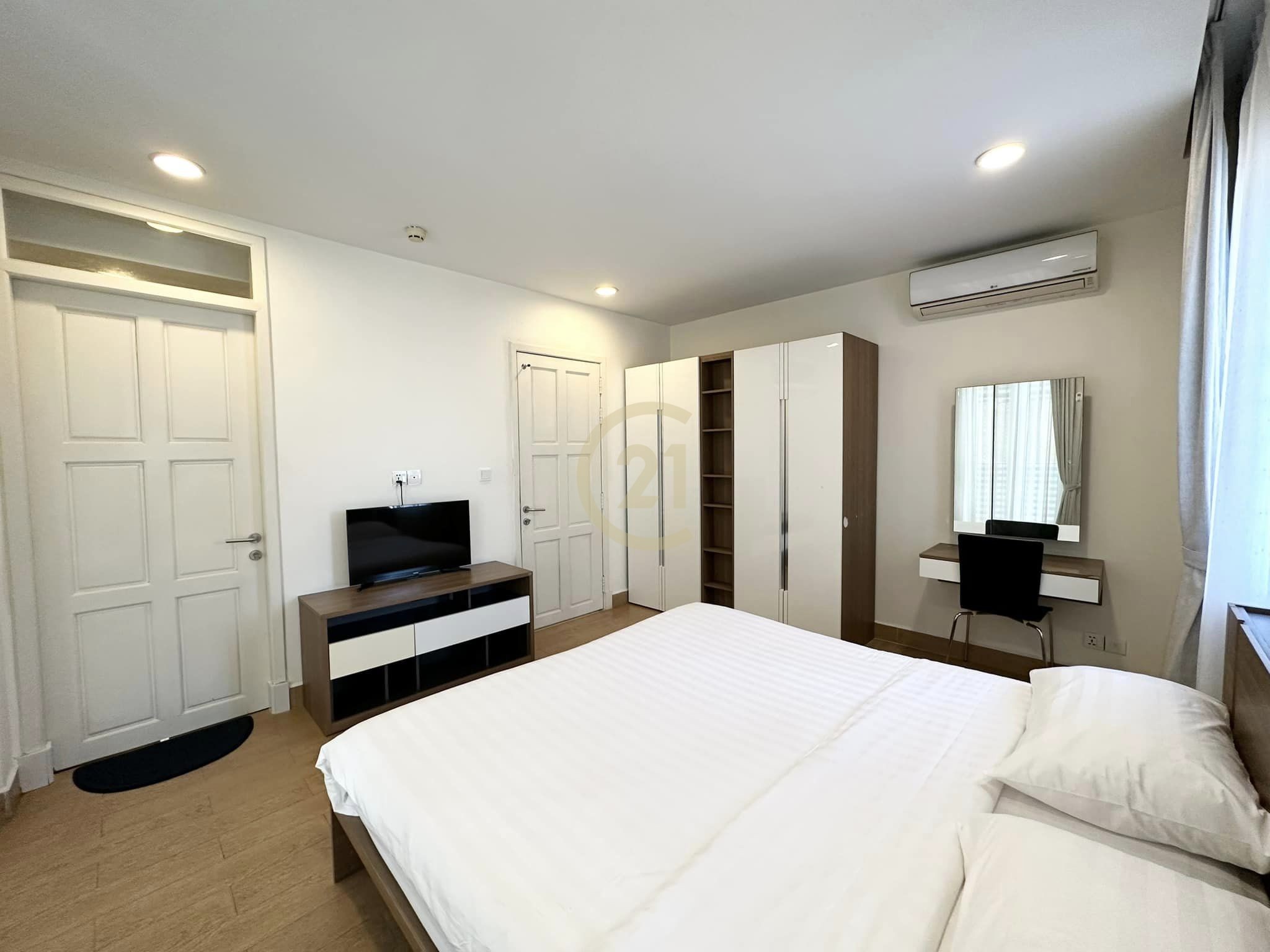 One bedroom for rent with fully furniture