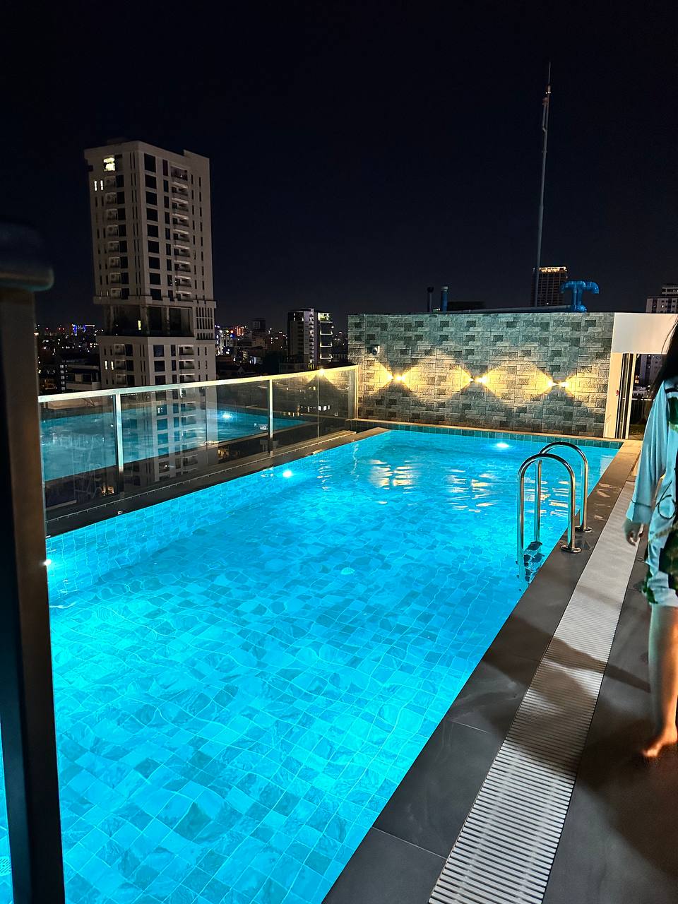MODERN SERVICE APARTMENTS IN TTP1