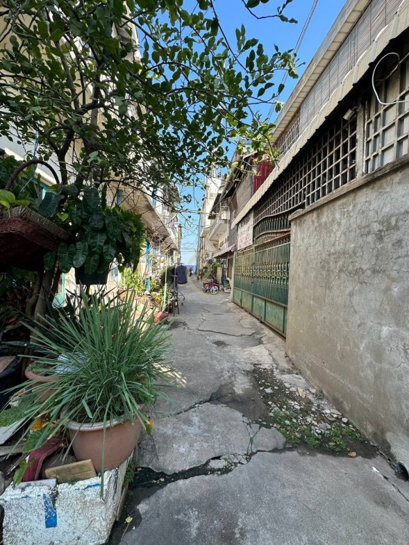 HOUSE FOR SALE URGENTLY
