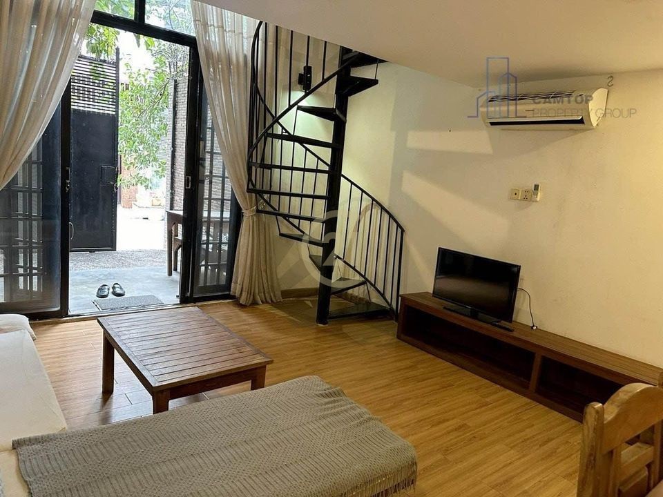 NICE DUPLEX ONE BEDROOM FOR RENT