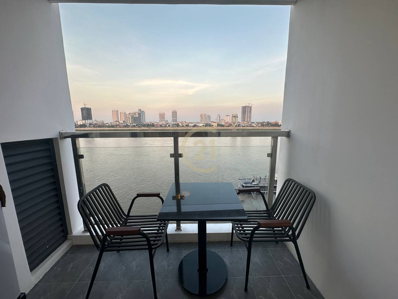 BRAND NEW STUDIO ROOM FOR RENT
