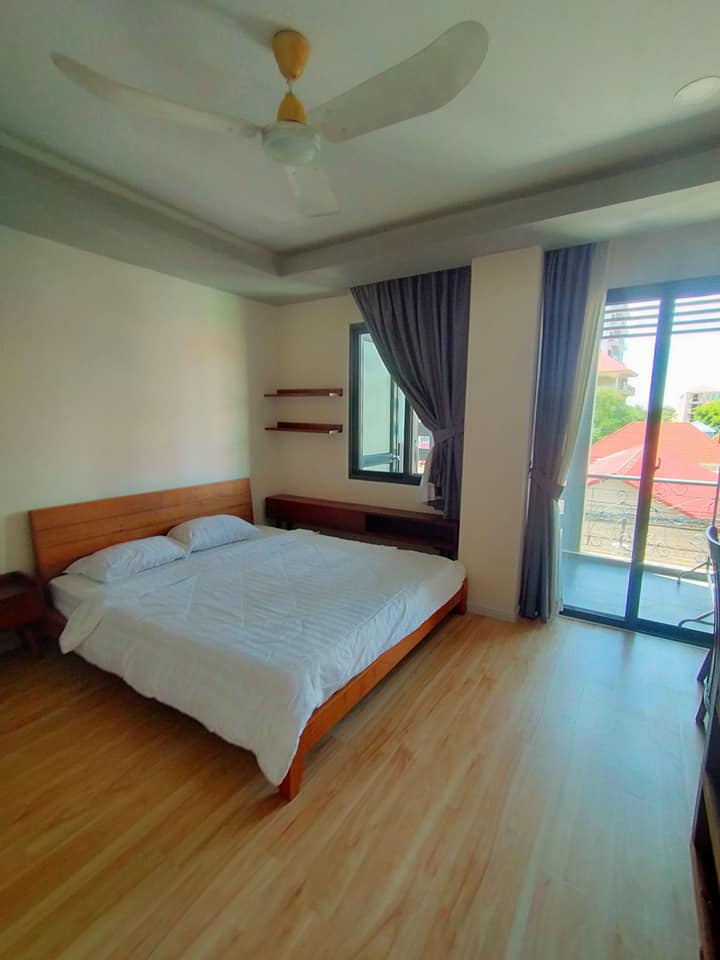 western style one bedroom for rent with fully furniture,