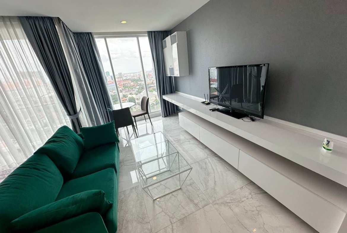 Studio apartment available for rent