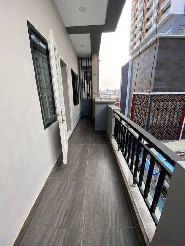 Big Studio Apartment for rent in 7 Makara