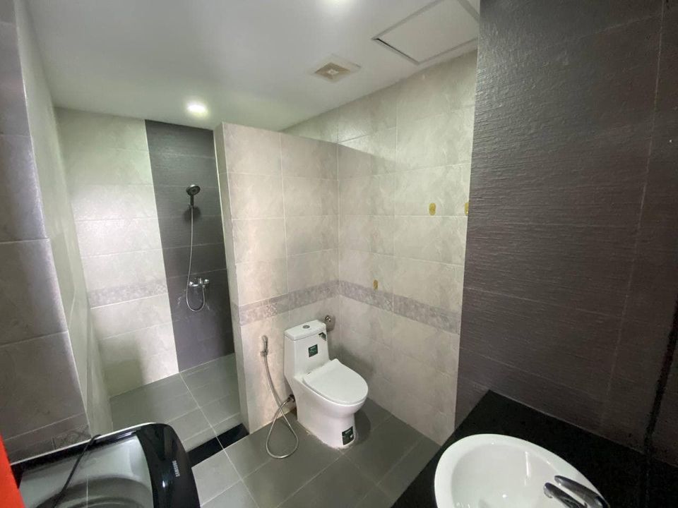 Big Studio Apartment for rent in 7 Makara