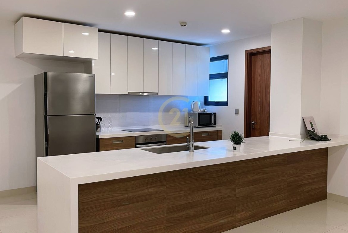 Tonle Bassac 3 Bedrooms service apartment