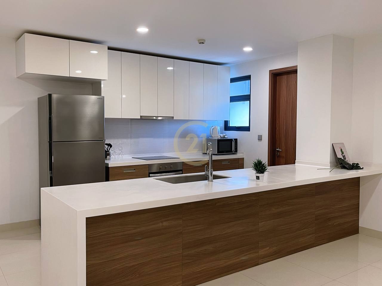 Tonle Bassac 3 Bedrooms service apartment