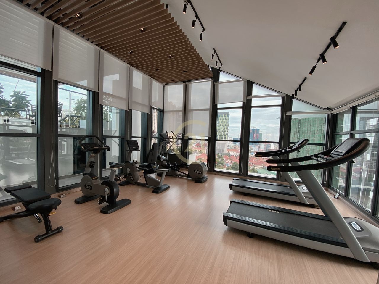Tonle Bassac 3 Bedrooms service apartment