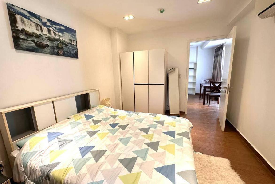 MODERN ONE BEDROOM FOR RENT