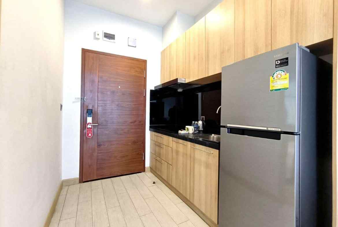 MODERN ONE BEDROOM FOR RENT