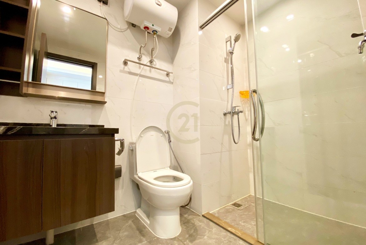 Modern Agile studio room for rent at BKK1