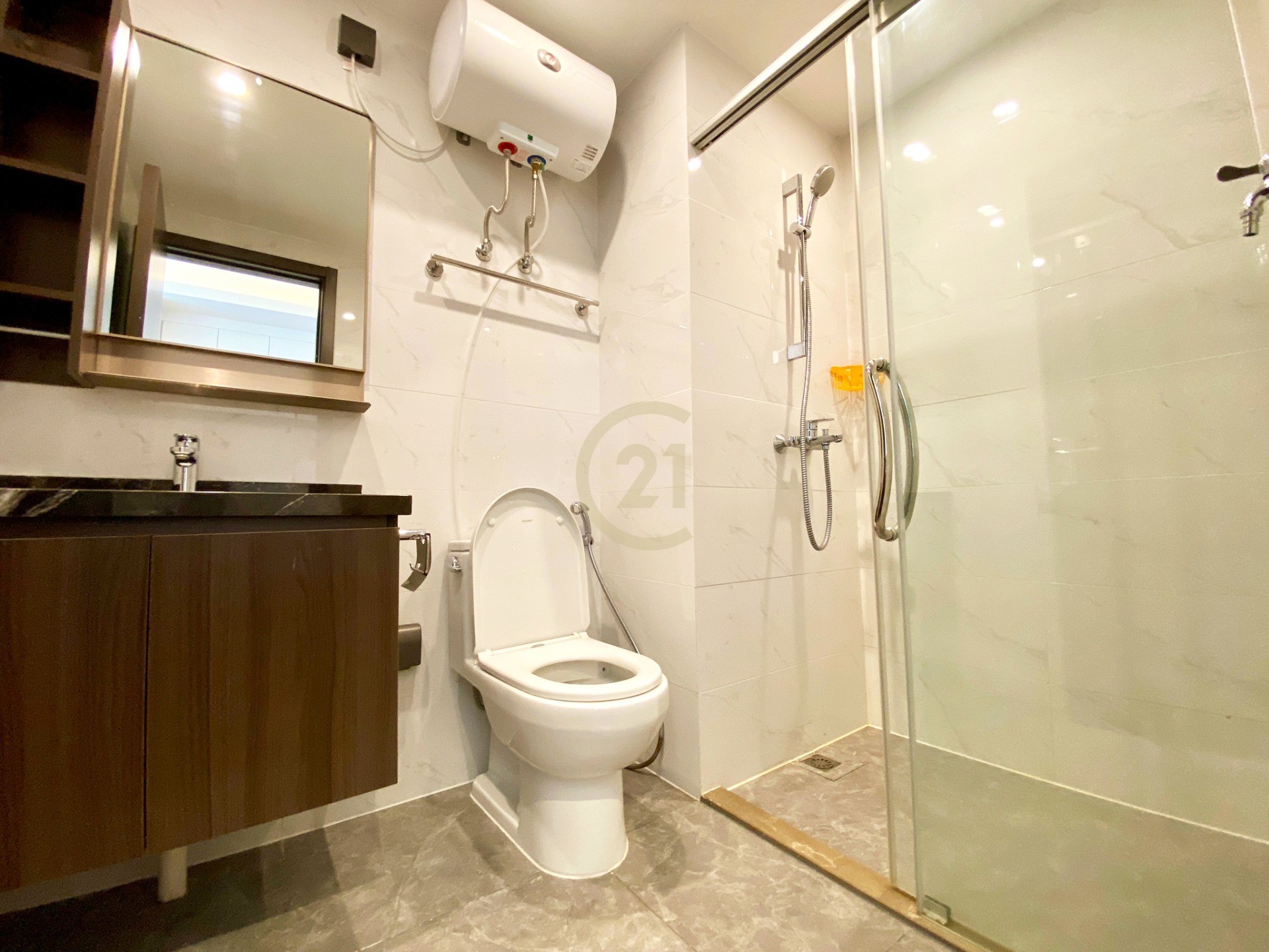 Modern Agile studio room for rent at BKK1