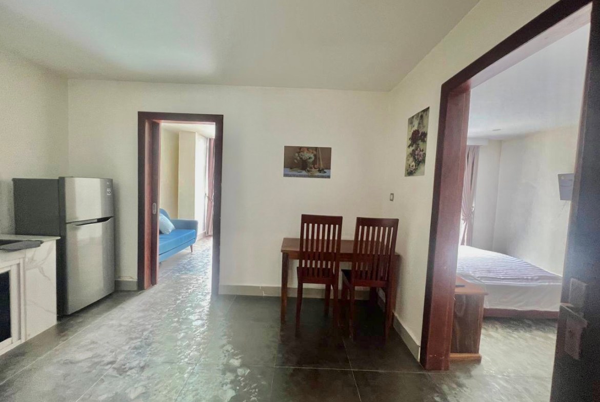 Two bedrooms 2min to Monument independence