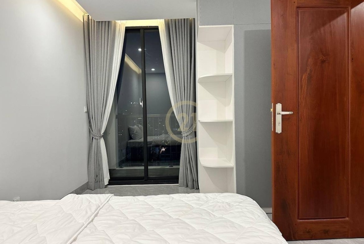 Brand New Two bedroom for rent at 10th floor