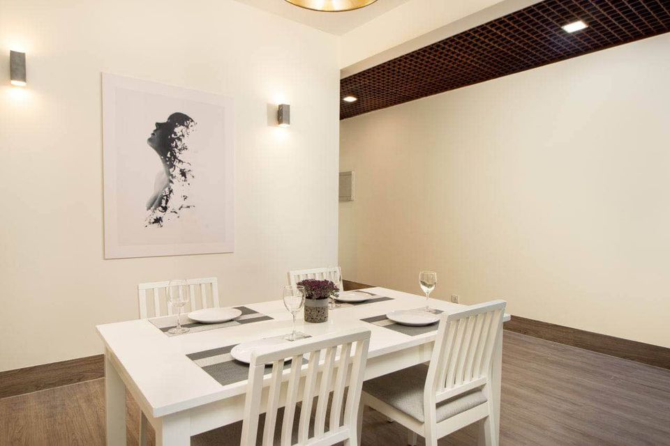LUXERY ONE BEDROOM FOR RENT