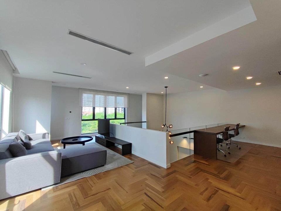 6 LUXERY PENTHOUSE FOR RENT