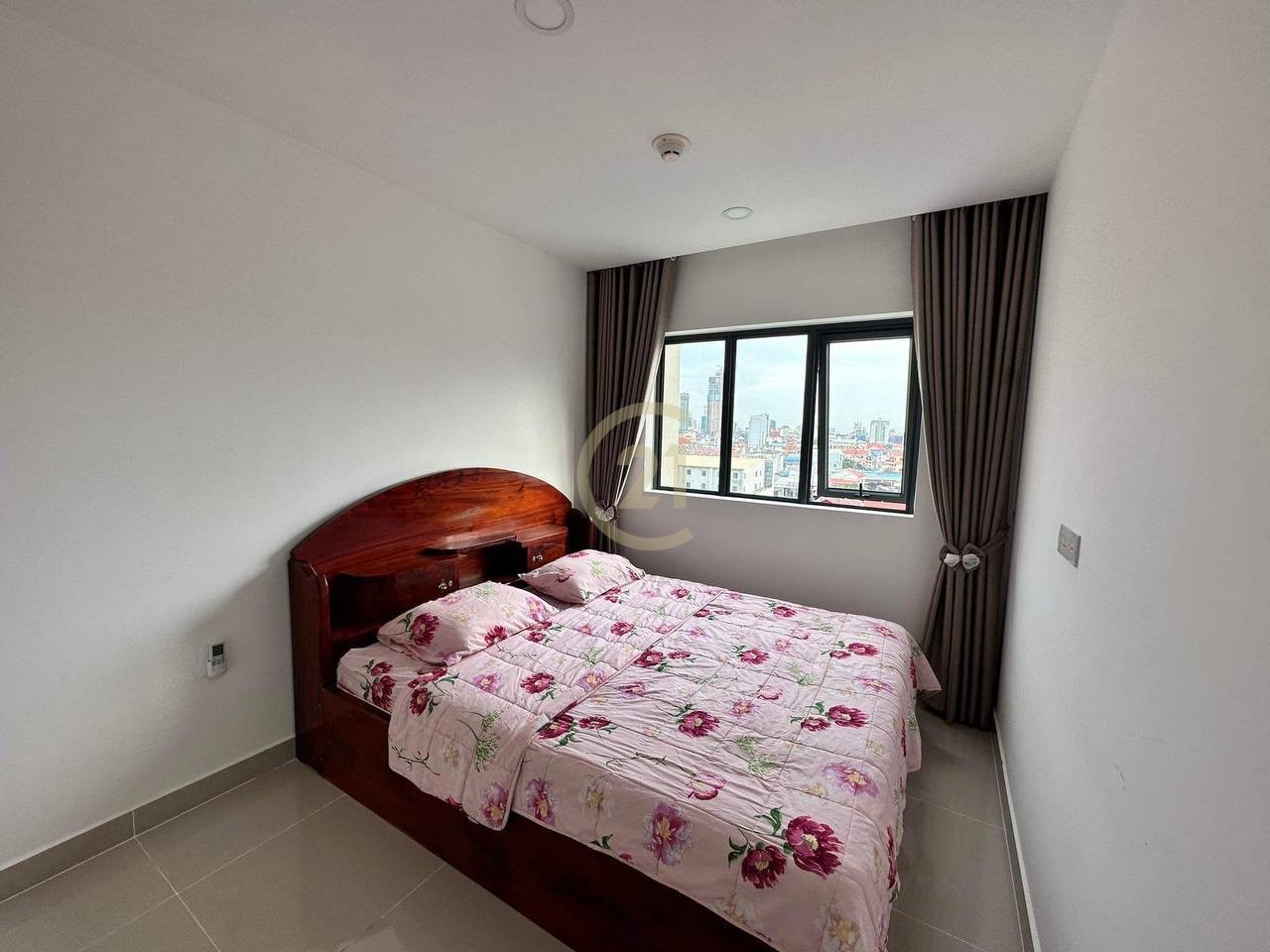 One bedroom modern condo for rent
