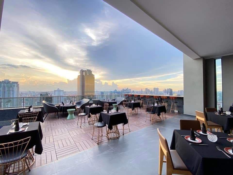7 LUXERY ONE BEDROOM FOR RENT