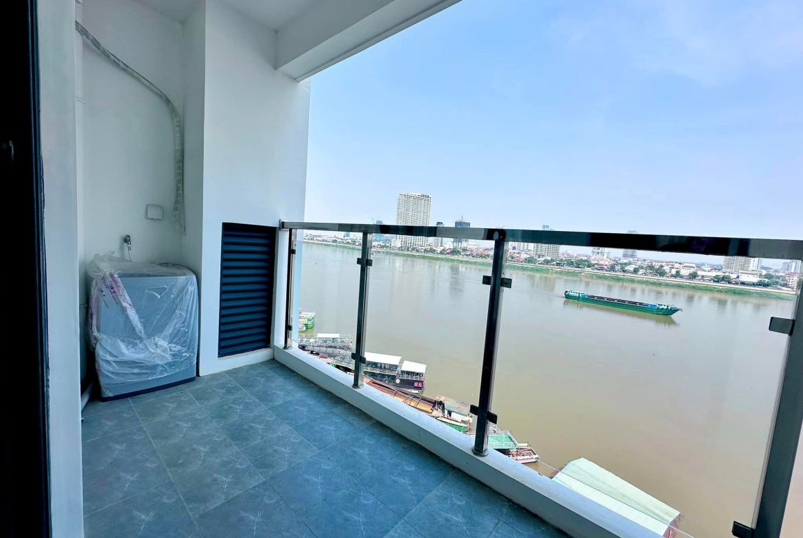 BRAND NEW STUDIO ROOM FOR RENT