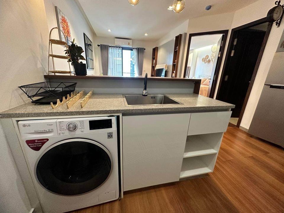 CLASSIC ONE BEDROOM FOR RENT
