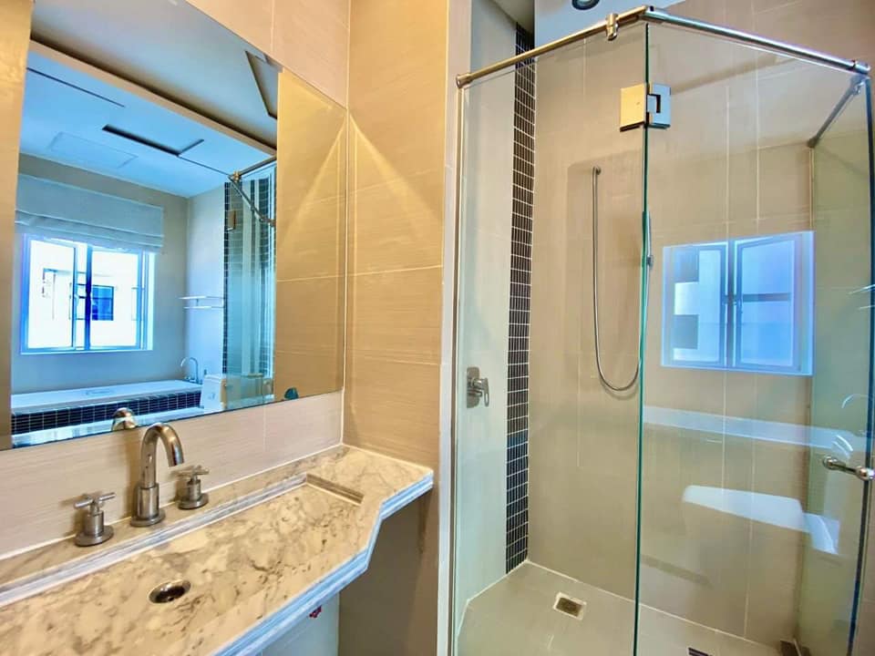 NICE TWO BEDROOM FOR RENT