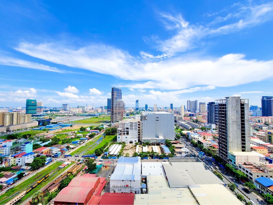 8 MODERN ONE BEDROOM FOR RENT