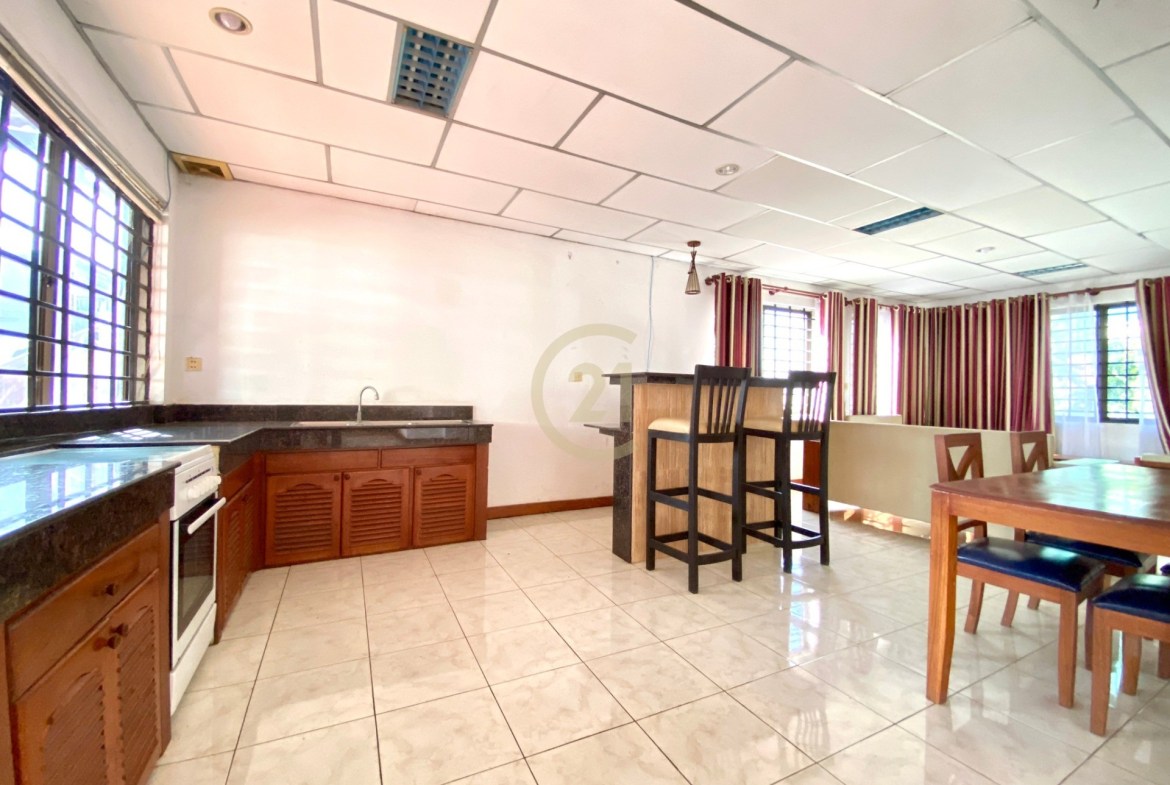 One bedroom for rent with big terrace in Doun Penh