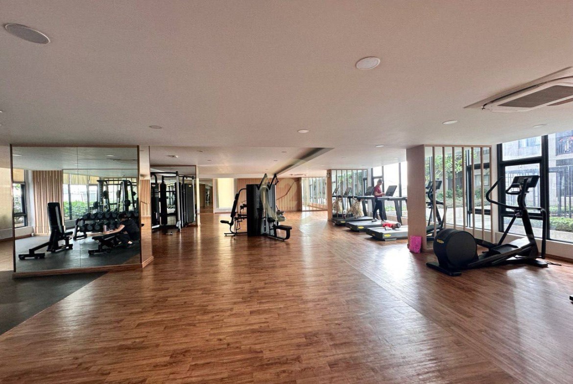 One bedroom modern condo for rent
