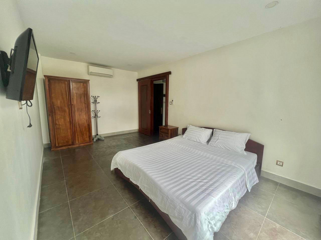 Two bedrooms 2min to Monument independence