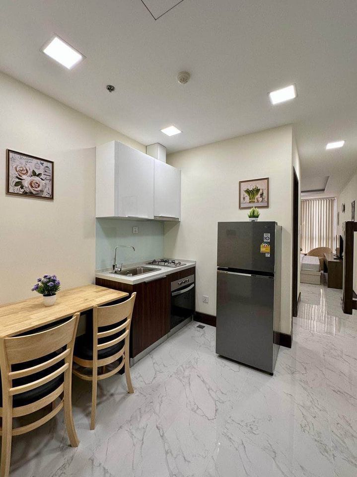 9 NICE STUDIO ROOM FOR RENT