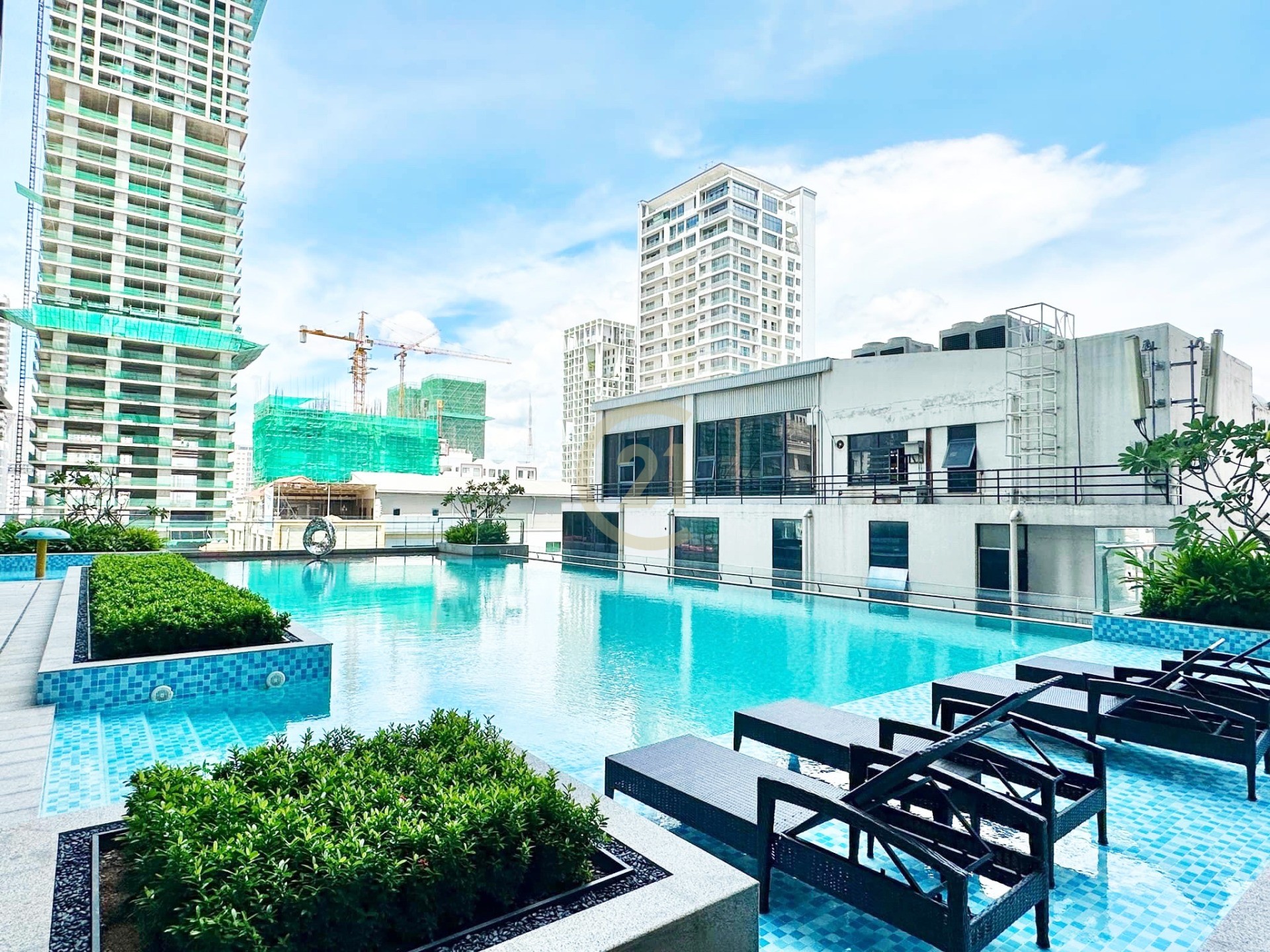 Modern Agile studio room for rent at BKK1