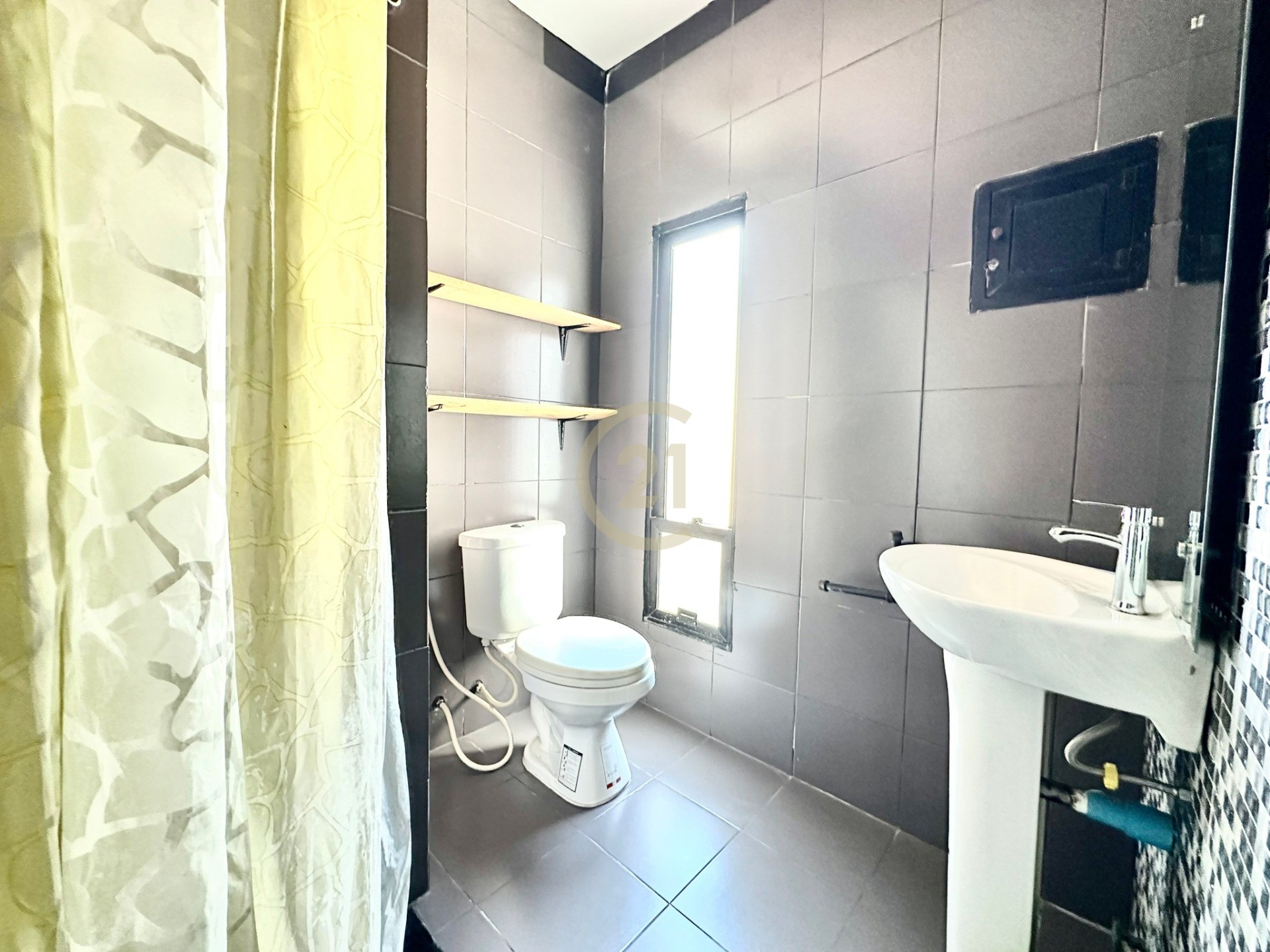 NICE TWO BEDROOM FOR RENT