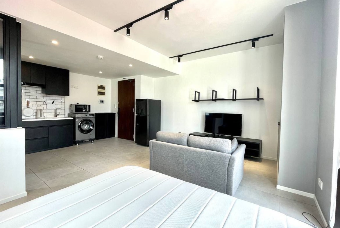 Luxury studio room for rent with fully furniture