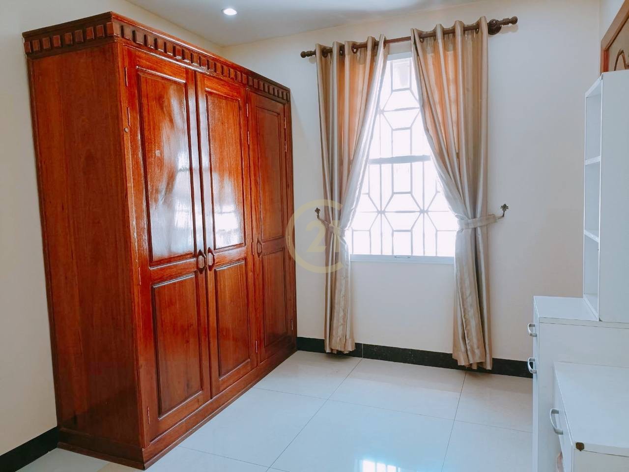 Modern Unit Two bedroom for rent at BKK3
