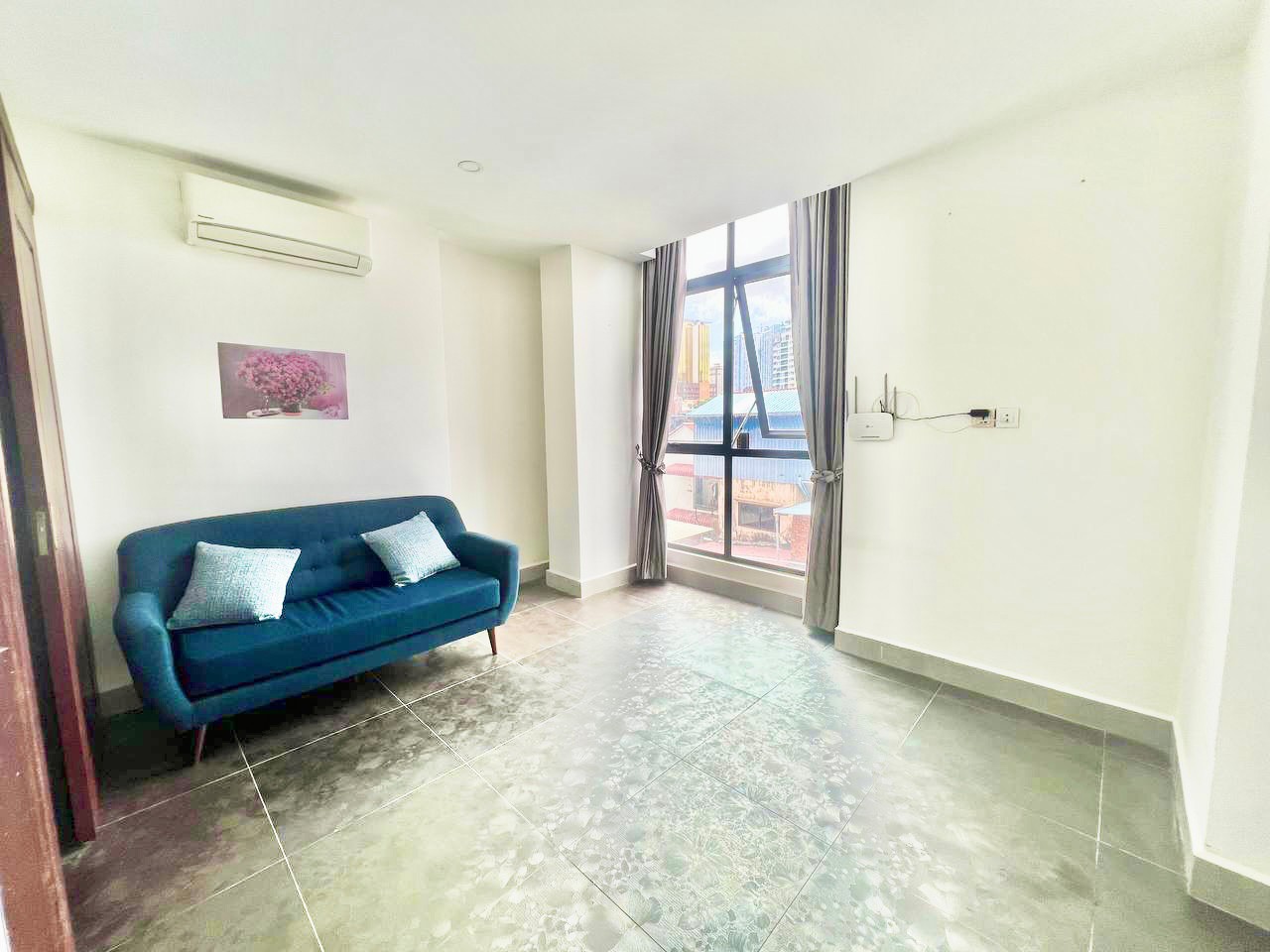 Two bedrooms 2min to Monument independence
